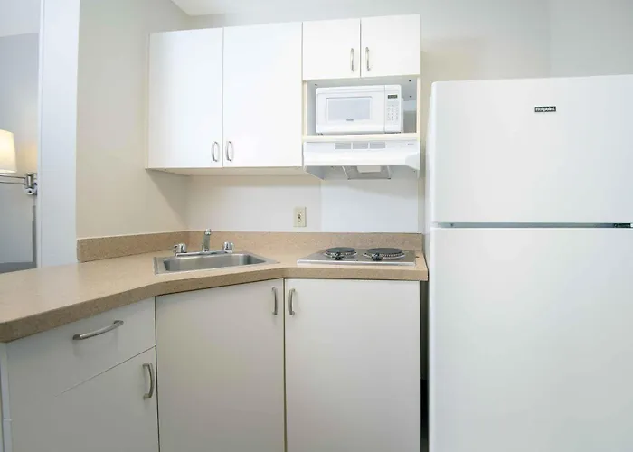 Extended Stay America Suites - Boston - Braintree